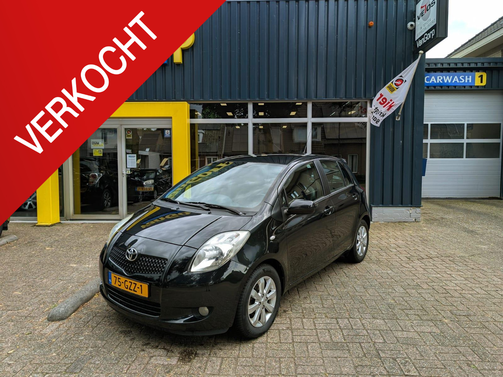 Toyota Yaris 1.3 VVTi Sol All-in prijs! 45714958-0.jpg | Van Gorp Auto’s