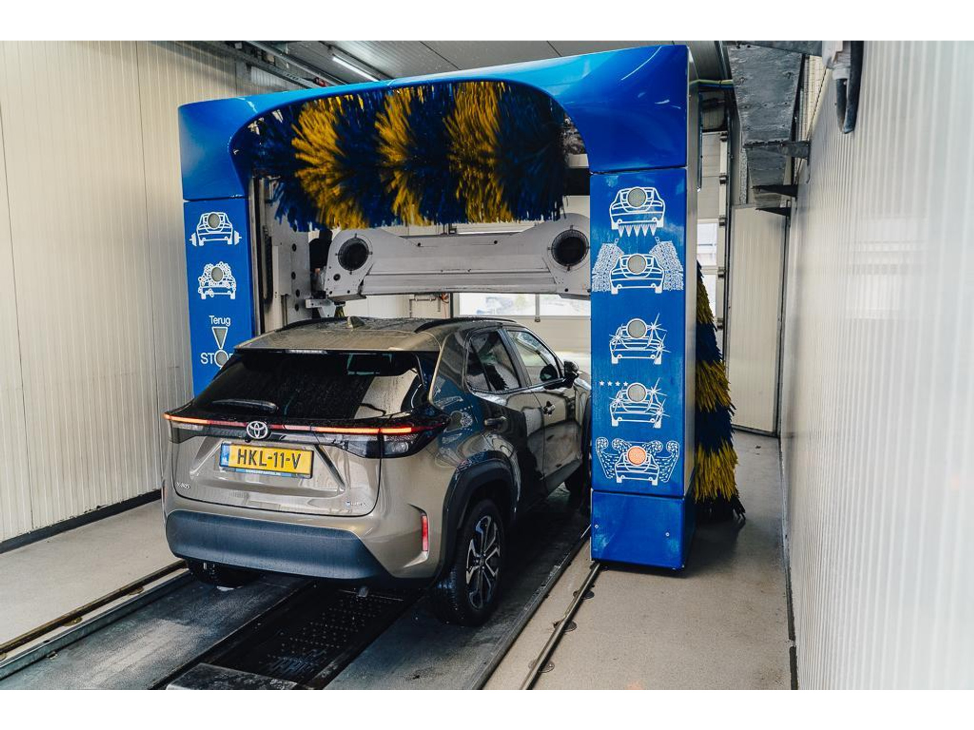 Toyota RAV4 2.5 Hybrid AWD Black Edition All-in prijs! 46183843-33.jpg | Van Gorp Auto’s