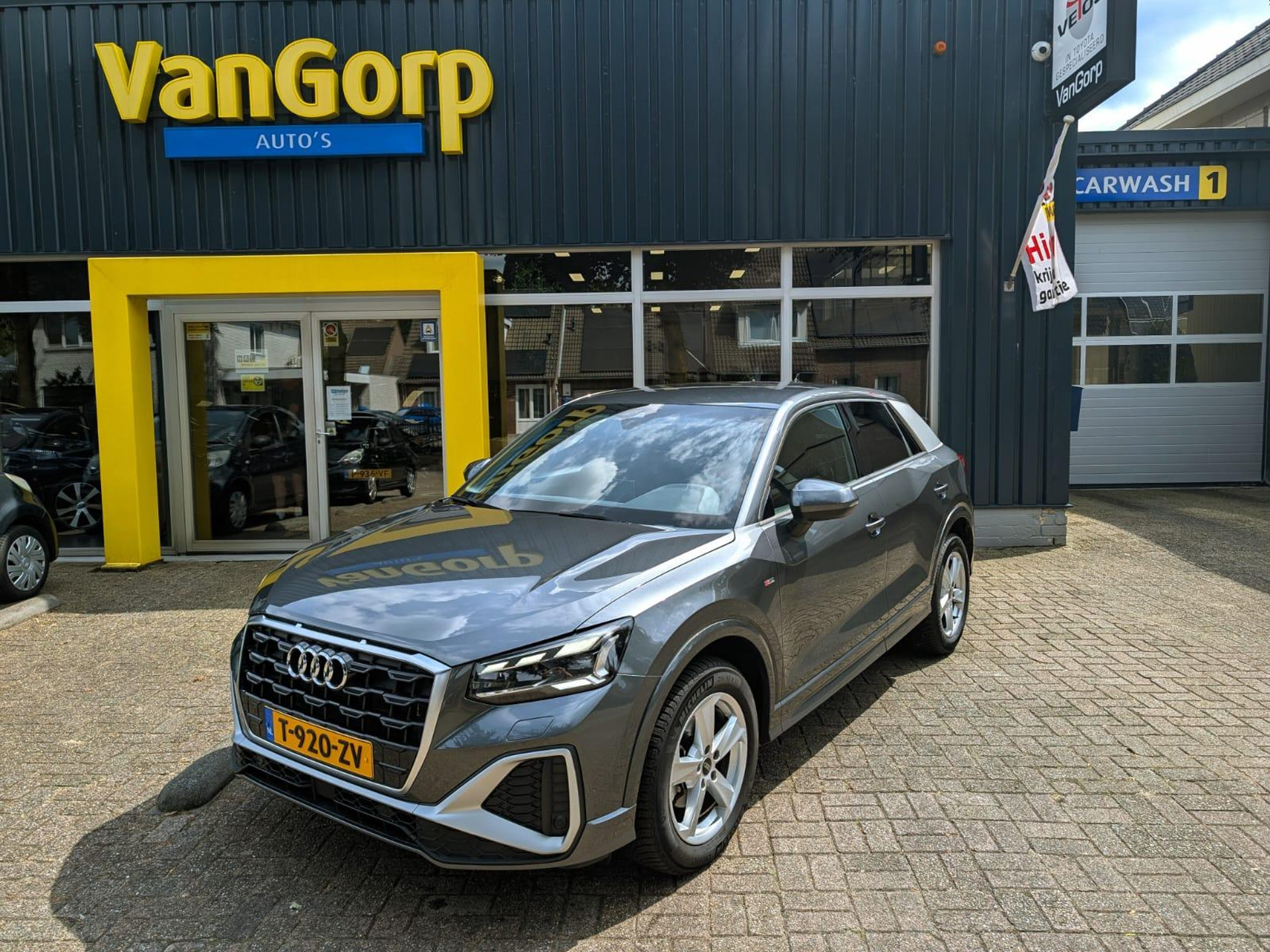 Audi Q2 35 TFSI S Edition 46482322-0.jpg | Van Gorp Auto’s