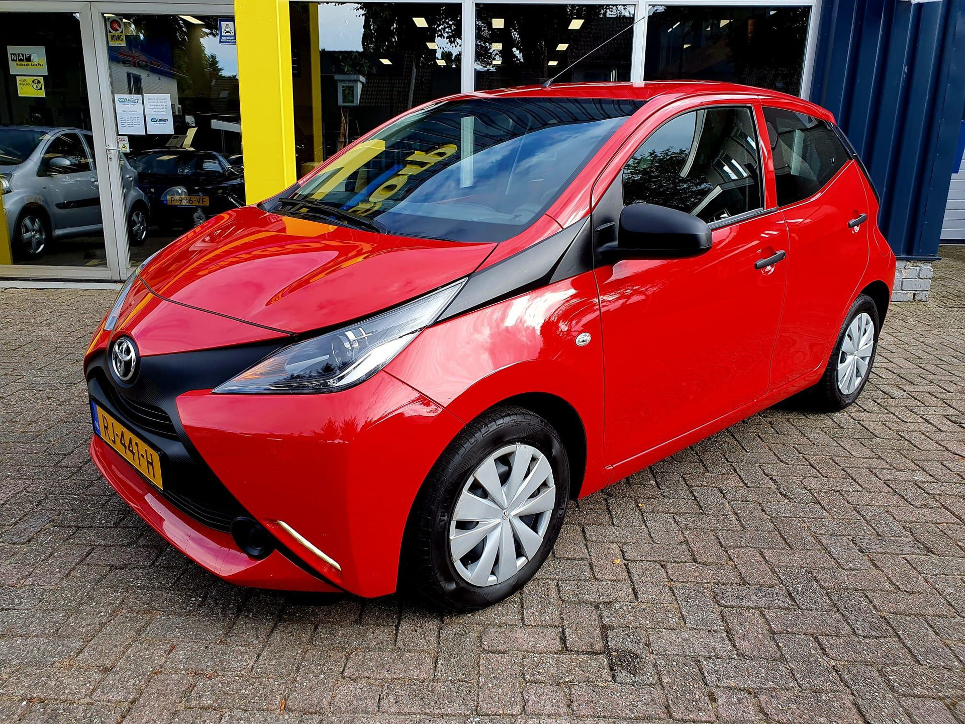 Toyota Aygo 1.0 VVT-i x-fun 46778054-15.jpg | Van Gorp Auto’s