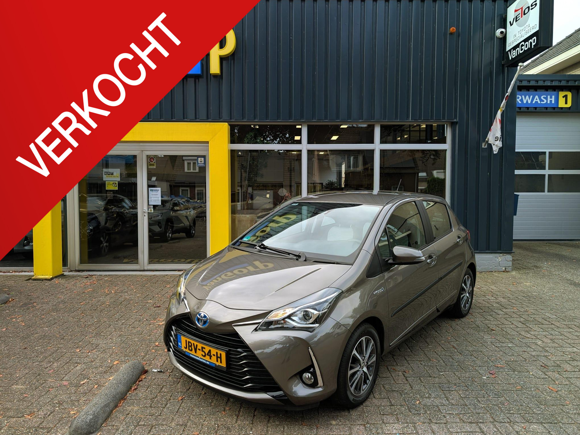 Toyota Yaris 1.5 Hybrid Aspiration All-in prijs! 47250980-0.jpg | Van Gorp Auto’s