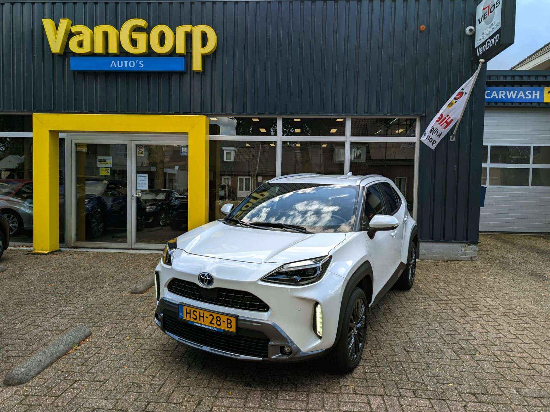 Toyota Yaris Cross Adventure AWD 1.5 Hybrid 47574380-0.jpg | Van Gorp Auto’s
