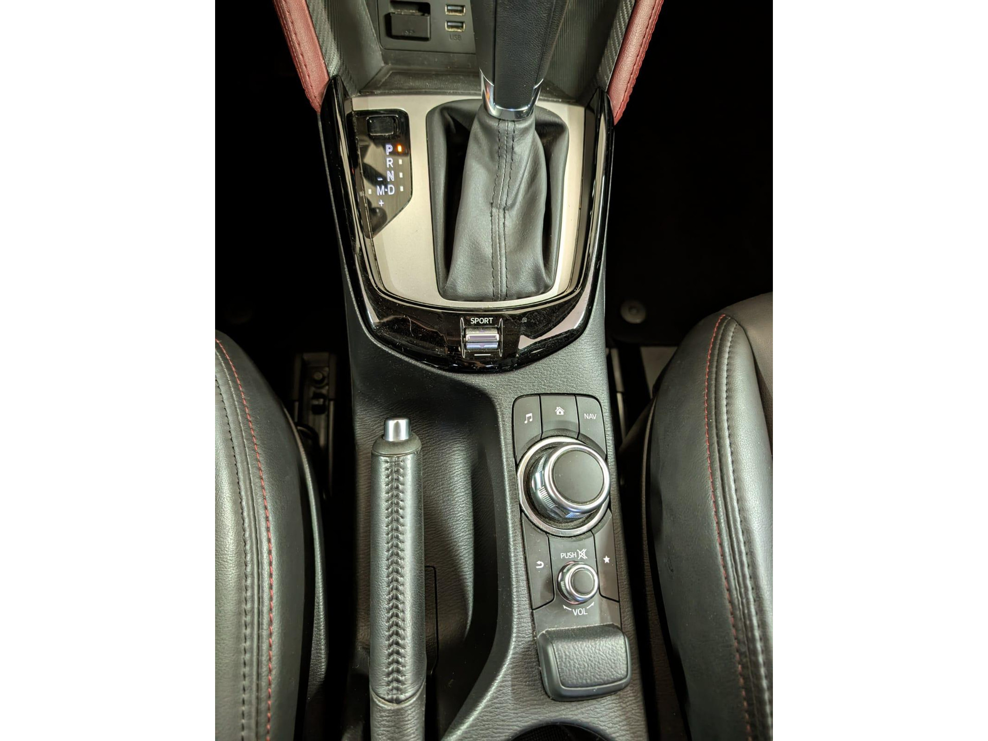 Mazda CX-3 2.0 SkyActiv-G 120 GT-M 47595735-15.jpg | Van Gorp Auto’s