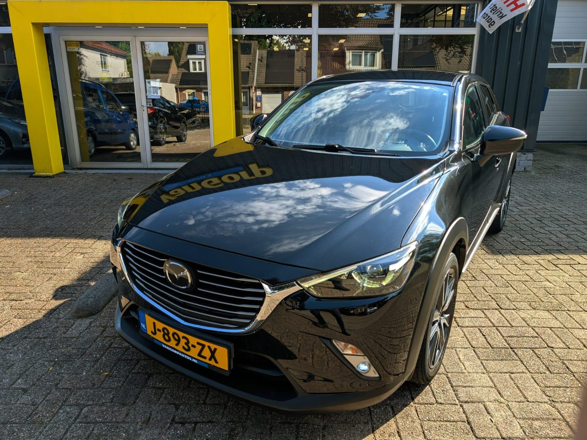 Mazda CX-3 2.0 SkyActiv-G 120 GT-M 47595735-30.jpg | Van Gorp Auto’s