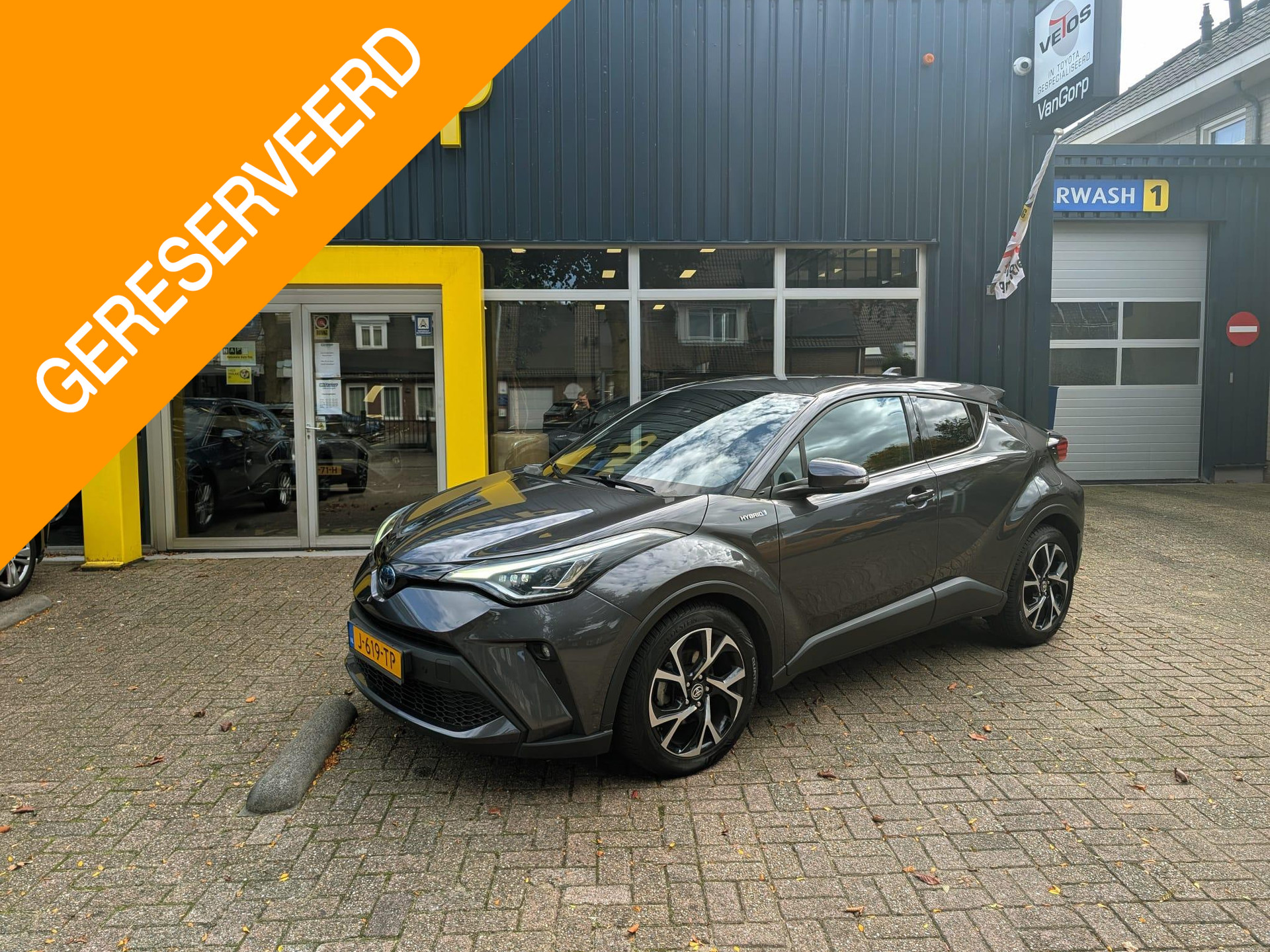 Toyota C-HR 1.8 Hybrid Business Plus 47821243-0.jpg | Van Gorp Auto’s