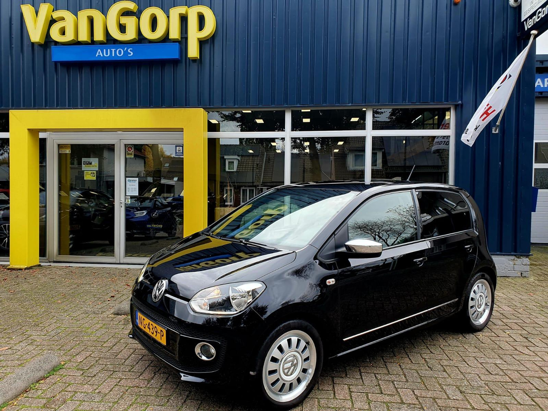 Volkswagen up! 1.0 high up! BlueMotion All-in prijs! 48590643-0.jpg | Van Gorp Auto’s