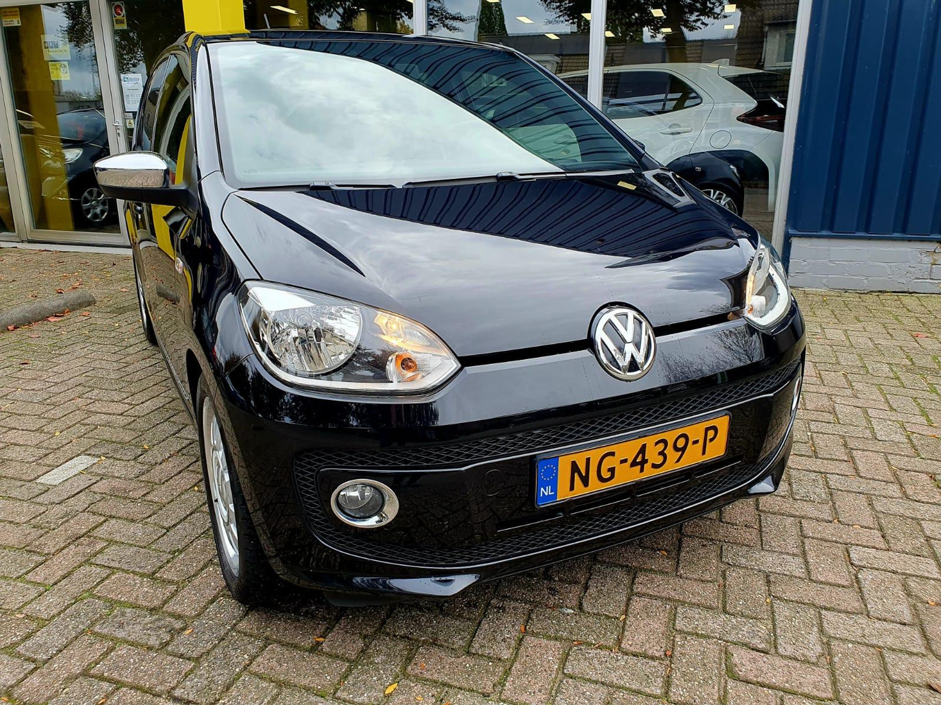 Volkswagen up! 1.0 high up! BlueMotion All-in prijs! 48590643-10.jpg | Van Gorp Auto’s