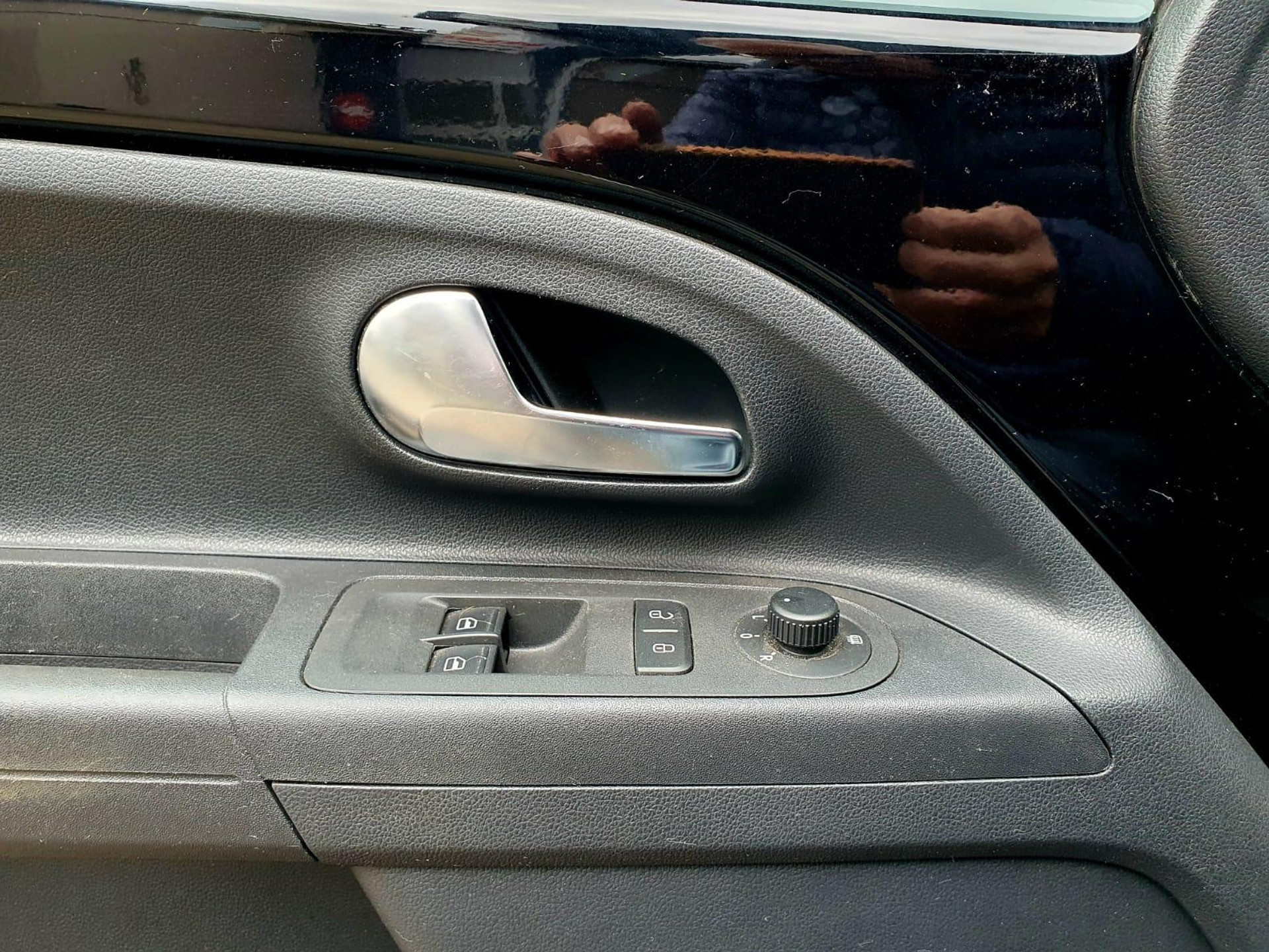 Volkswagen up! 1.0 high up! BlueMotion All-in prijs! 48590643-16.jpg | Van Gorp Auto’s