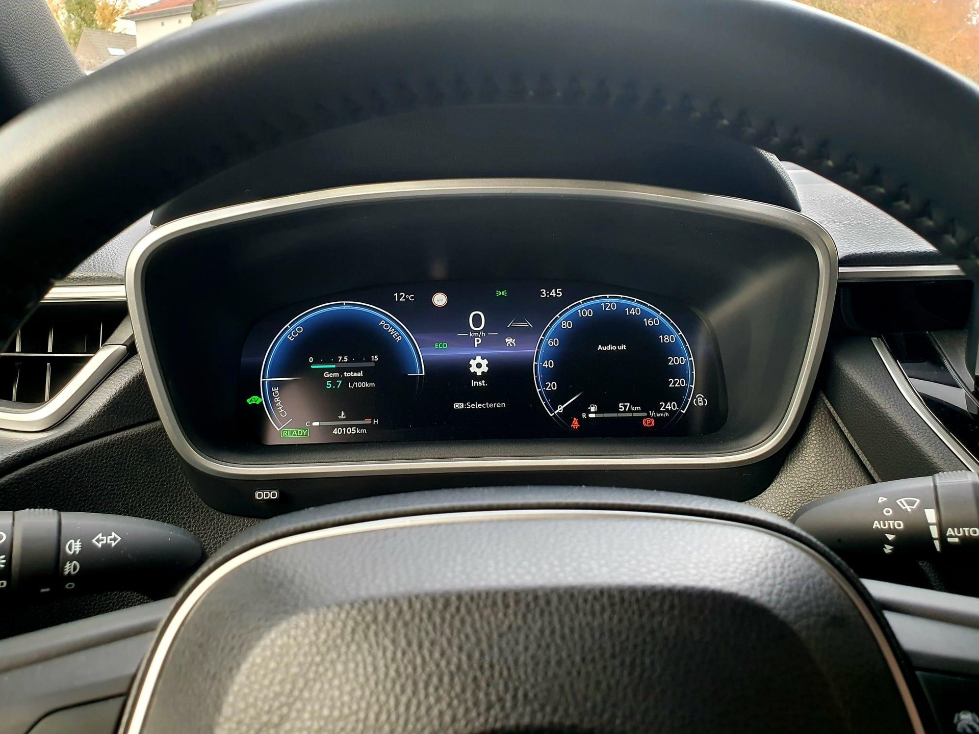 Toyota Corolla Cross 2.0 High Power Hybrid First Edition All-in prijs! 48726884-22.jpg | Van Gorp Auto’s