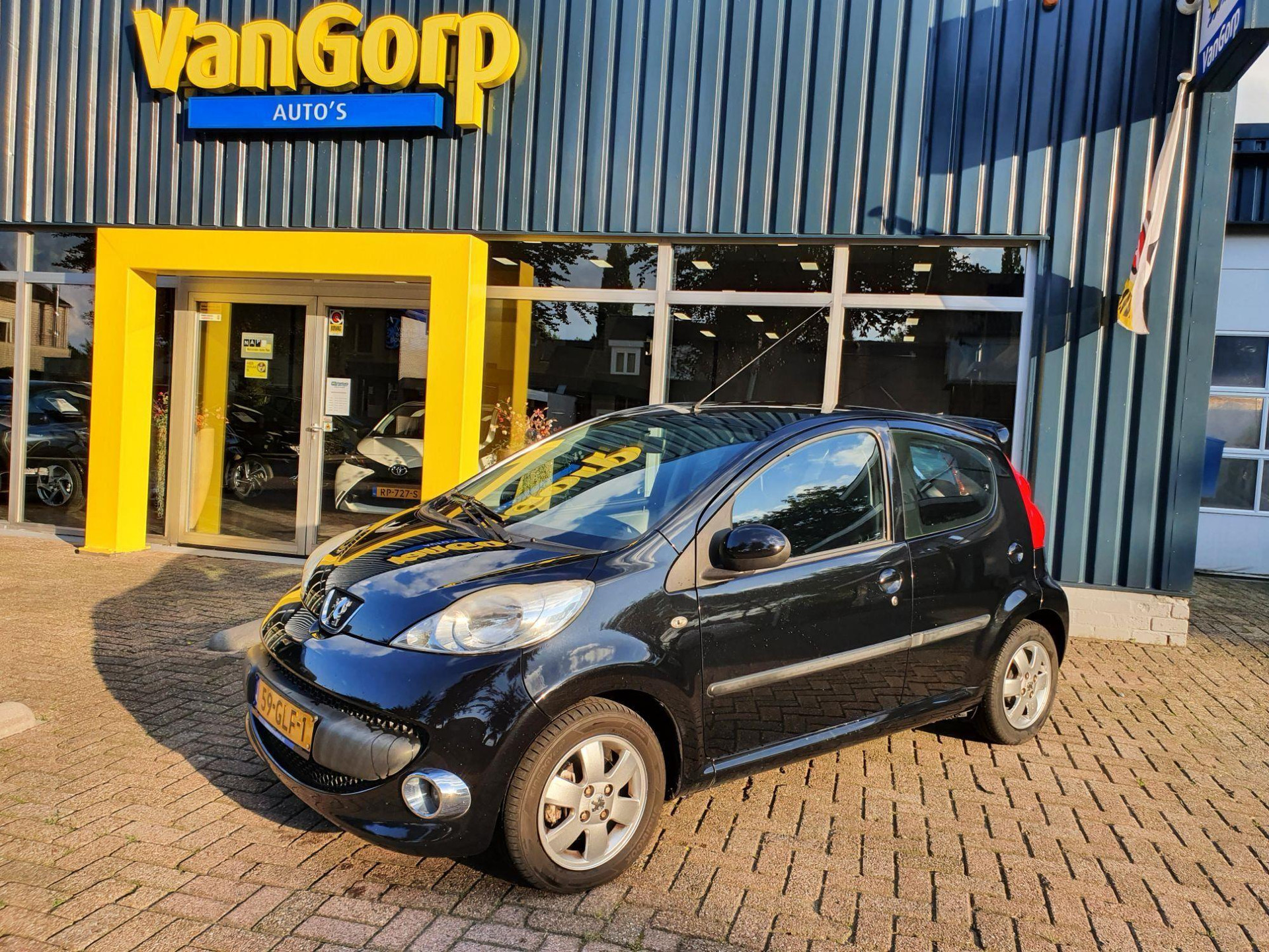 Peugeot 107 1.0-12V XS 51023594-0.jpg | Van Gorp Auto’s