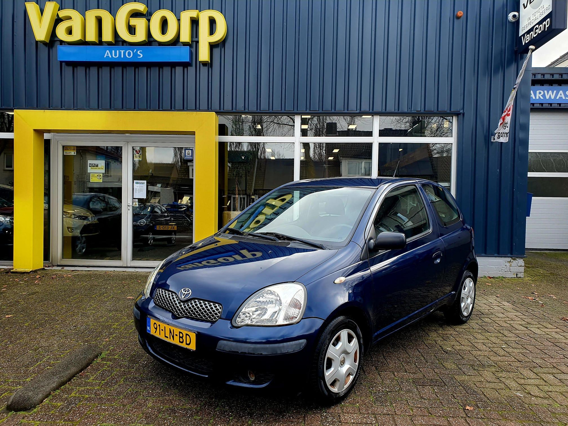 Toyota Yaris 1.3 VVT-i Luna 51025904-0.jpg | Van Gorp Auto’s