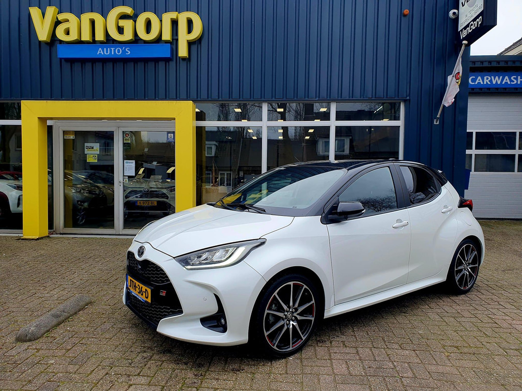 Toyota Yaris 1.5 Hybrid GR Sport All-in prijs! 52624007-0.jpg | Van Gorp Auto’s
