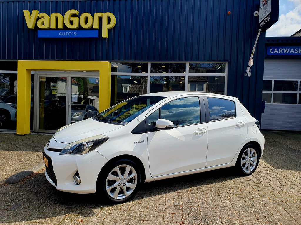 Toyota Yaris 1.5 Full Hybrid Dynamic All-in prijs! 53106730-0.jpg | Van Gorp Auto’s
