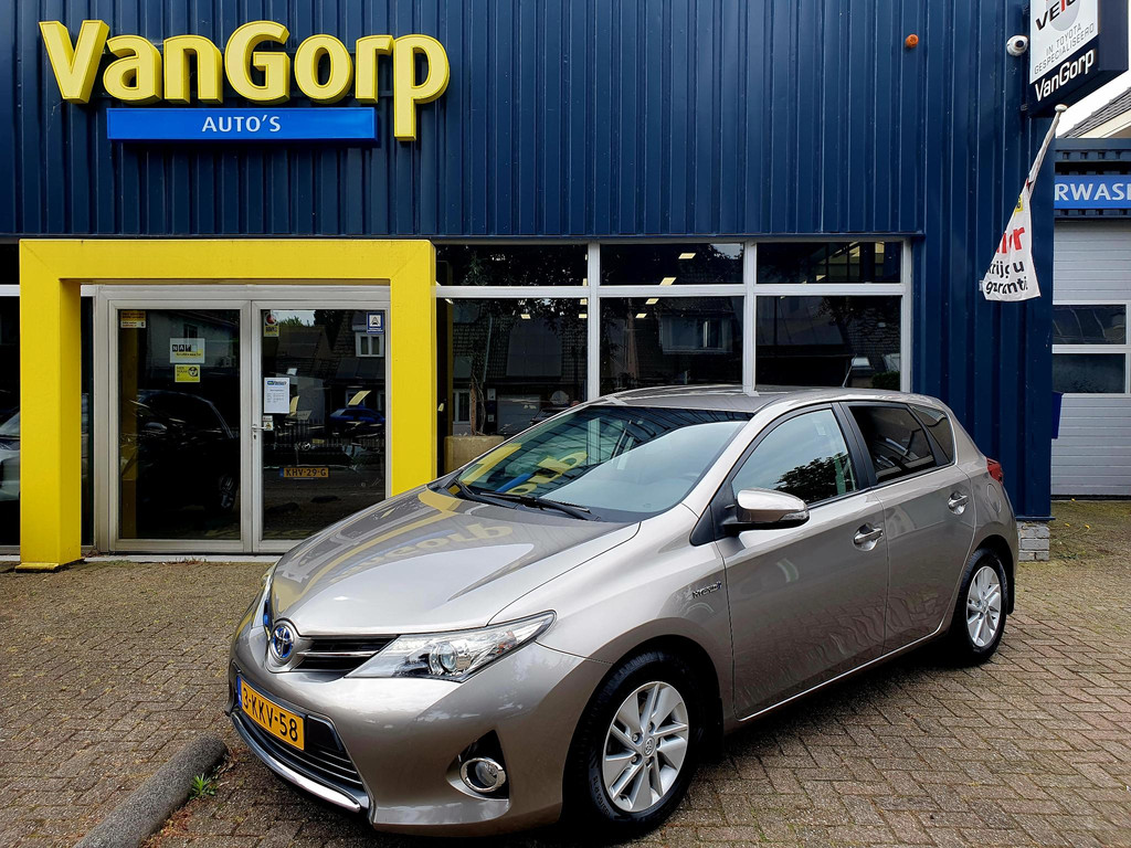 Toyota Auris 1.8 Hybrid Aspiration 54353186-0.jpg | Van Gorp Auto’s