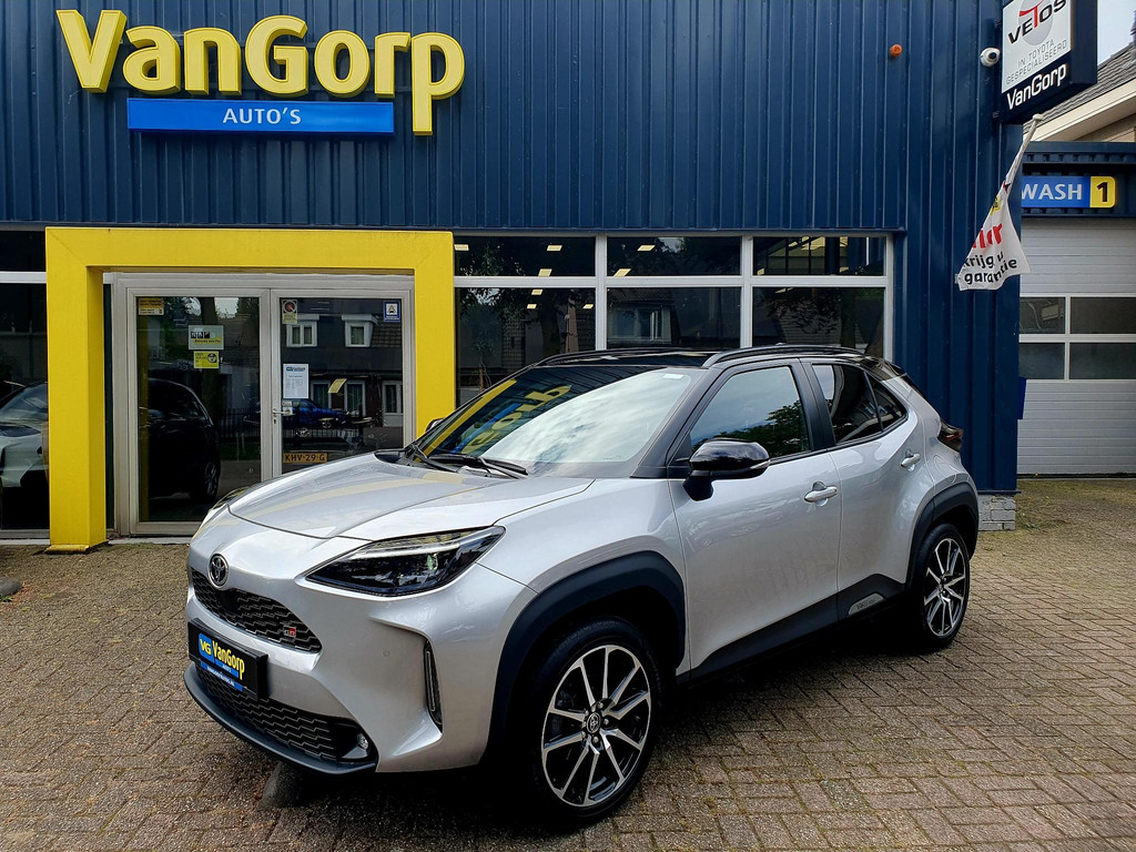 Toyota Yaris Cross 1.5 Hybrid GR Sport Panorama All-in prijs! 54354078-0.jpg | Van Gorp Auto’s