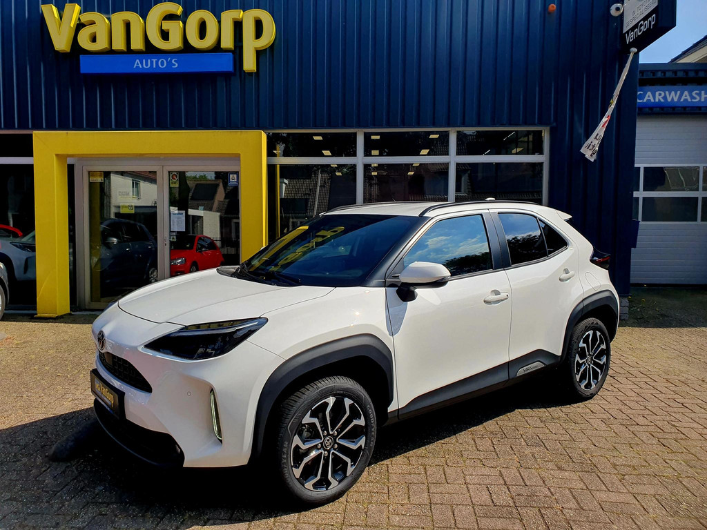 Toyota Yaris Cross 1.5 Hybrid 115 First Edition All-in prijs! 54381565-0.jpg | Van Gorp Auto’s
