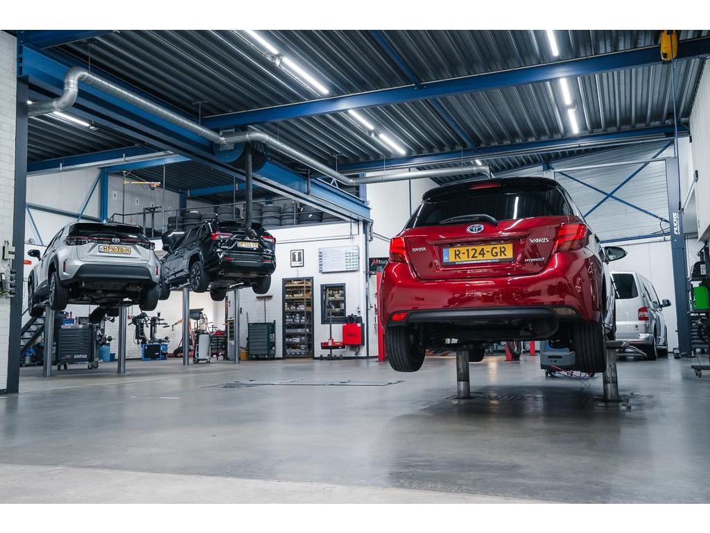 Suzuki Across 2.5 Plug-in Hybrid Style ( RAV4 ) All-in prijs! 54389369-35.jpg | Van Gorp Auto’s