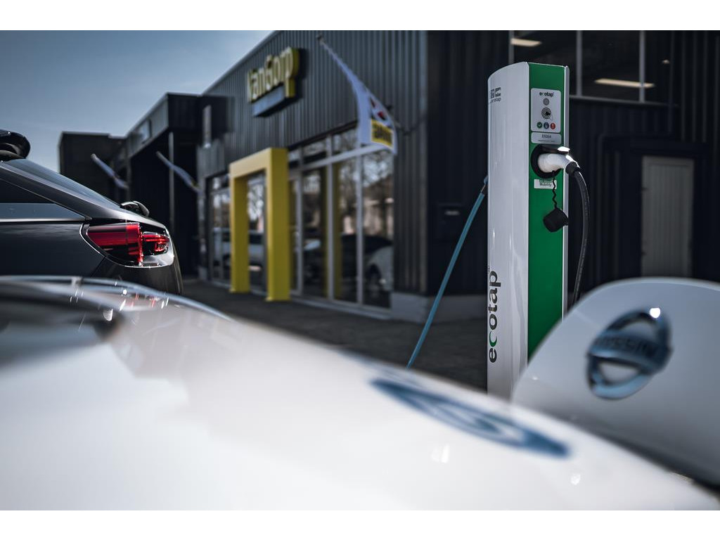 Suzuki Across 2.5 Plug-in Hybrid Style ( RAV4 ) All-in prijs! 54389369-37.jpg | Van Gorp Auto’s