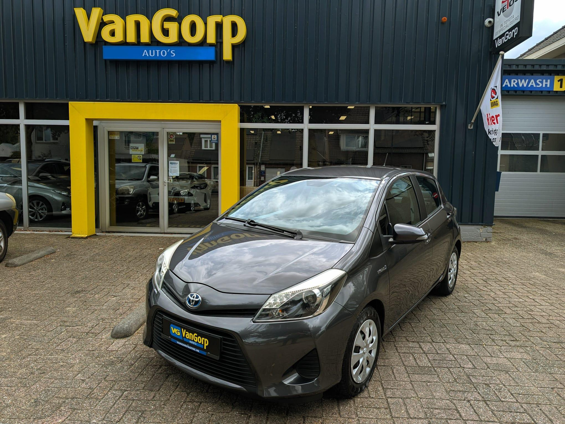 Toyota Yaris 1.3 VVT-i Aspiration 47402581-0.jpg | Van Gorp Auto’s