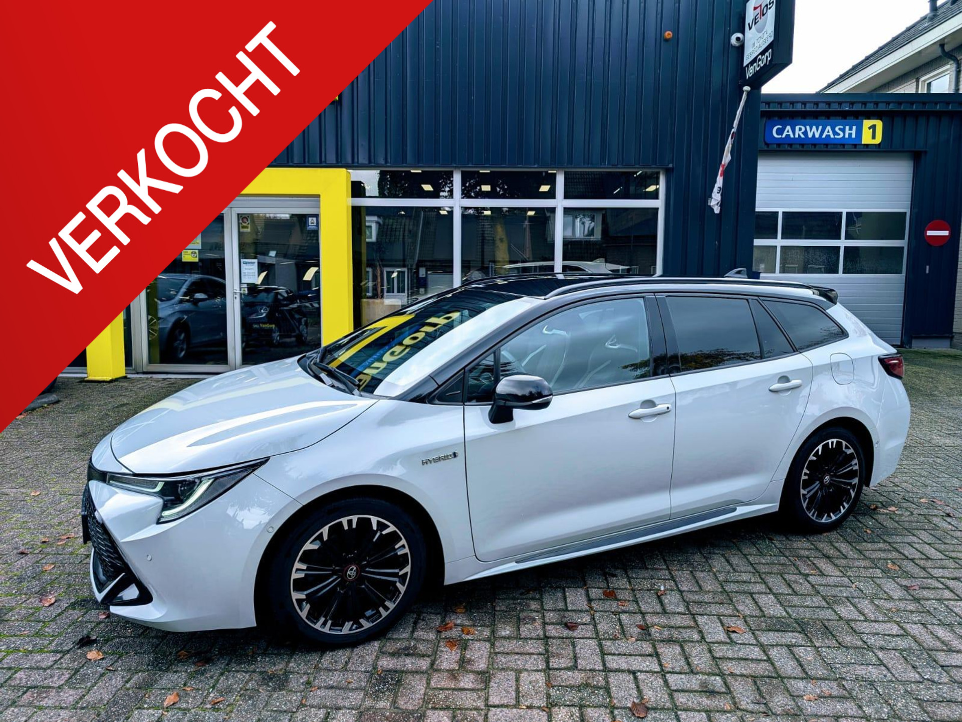 Toyota Corolla 2.0 Hybrid GR-Sport 48462219-0.jpg | Van Gorp Auto’s