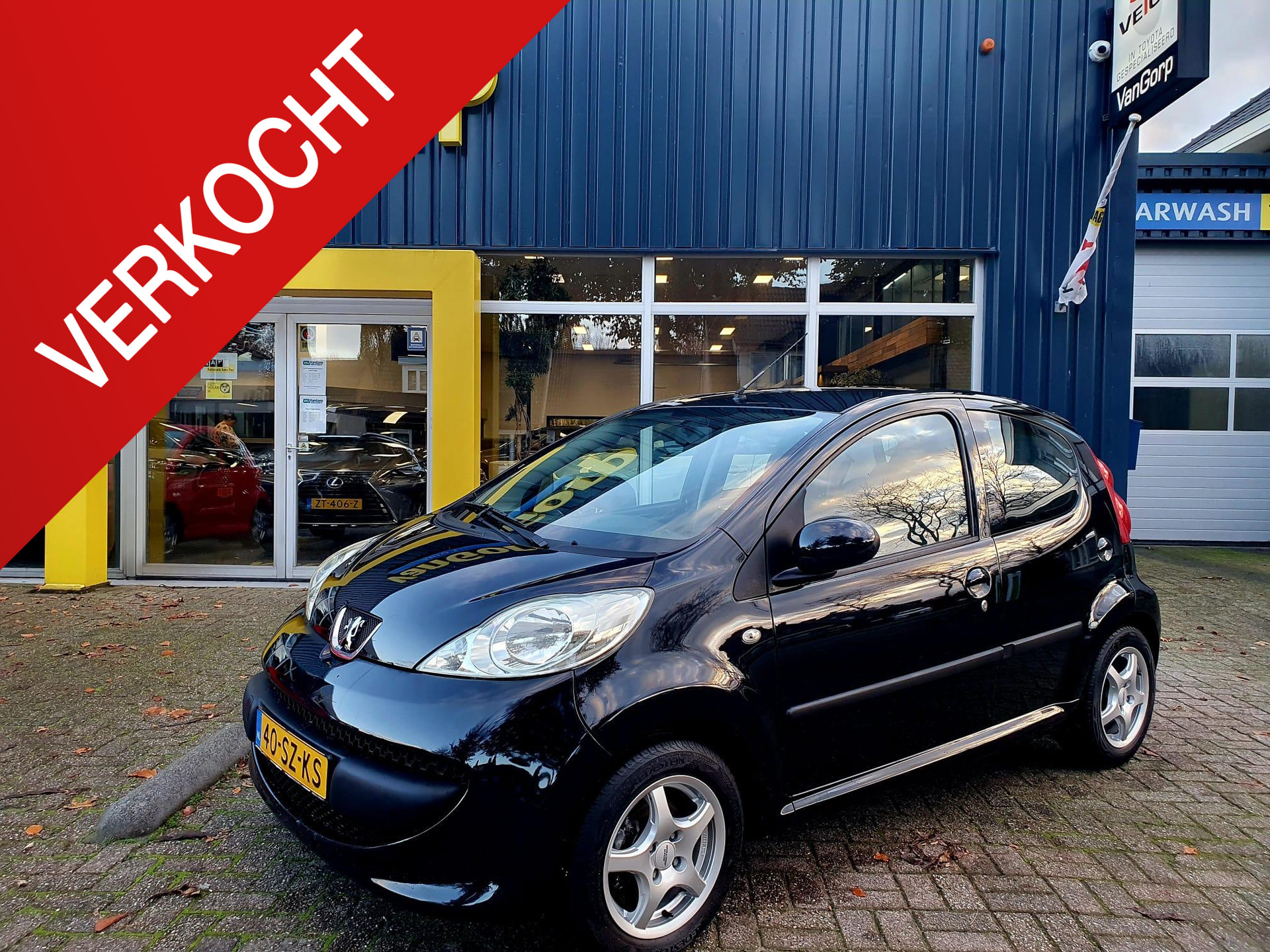 Peugeot 107 1.0-12V XS 49116215-0.jpg | Van Gorp Auto’s